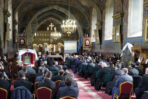 Conferinţă preoţească la Biserica „Sfântul Nicolae” din Şcheii Braşovului 3